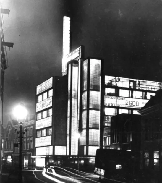 Illuminated architecture